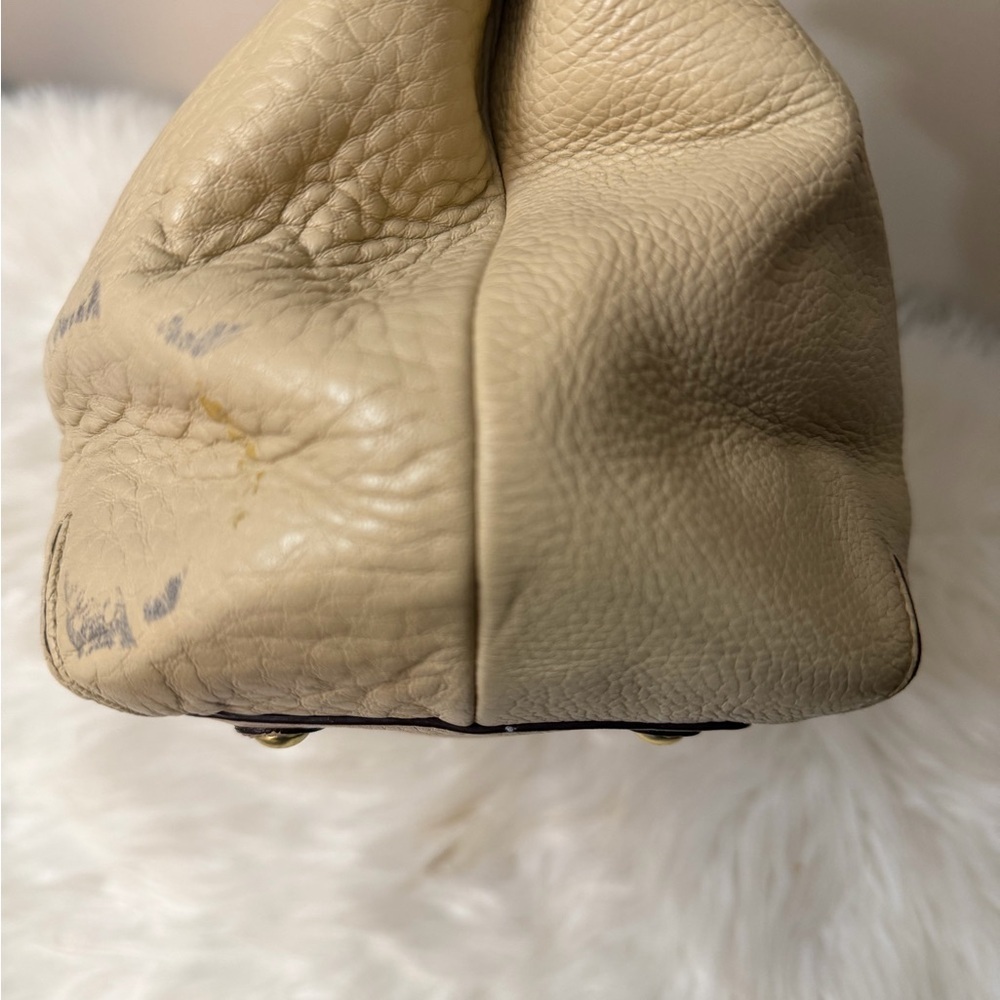 Coach Cream Leather Shoulder Bag - Picture 6 of 14